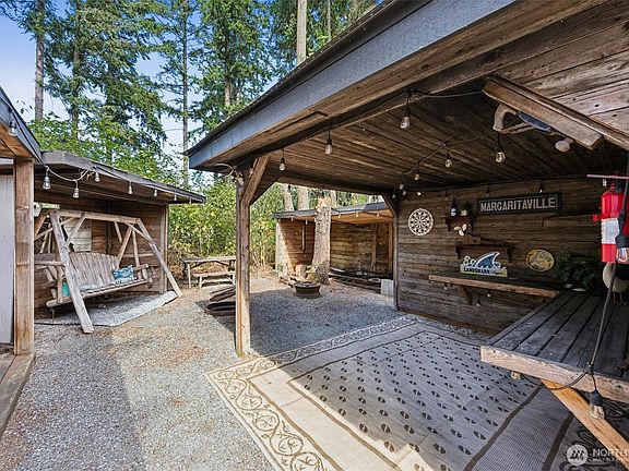 3rd image of 18929 29th Avenue E