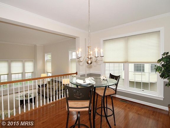 4th image of 3928 Poplar Creek Ct
