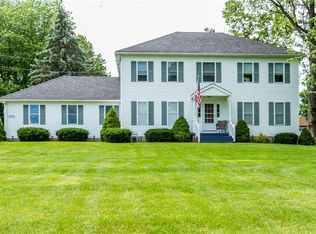 1359 Middle Rd, Rush, NY 14543