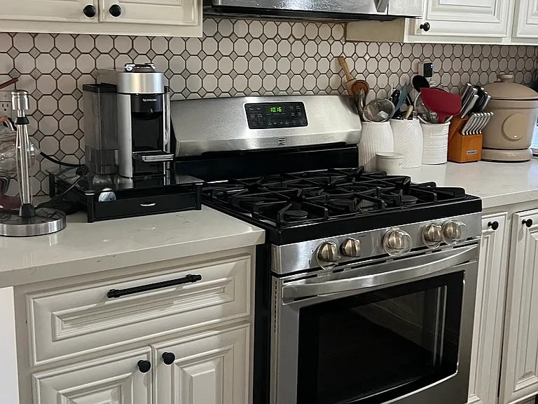 1747 Vistaglen Dr — Photo 3