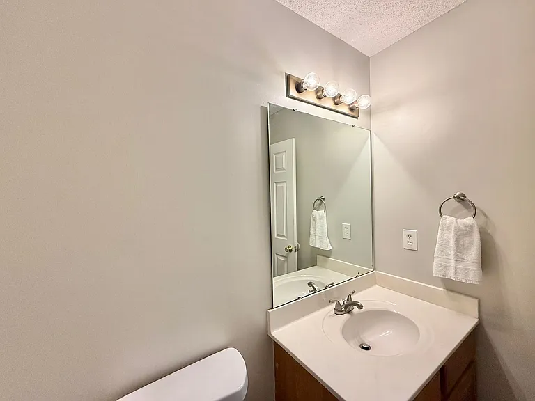 301 Siena Dr — Photo 23