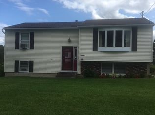 56 Durgy Hill Rd, West Rutland, VT 05777