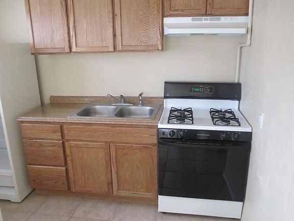 4th image of 205 W Laguna St Unit 2