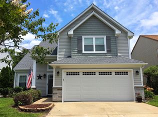 552 Summer Lake Ln, Virginia Beach, VA 23454