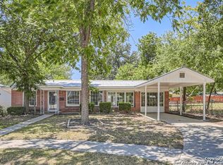 134 Lemur Dr, San Antonio, TX 78213