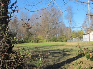 1623 W Lombard St, Springfield, MO 65802