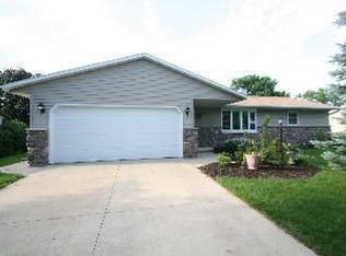 3177 Tobermory Dr, Green Bay, WI 54311