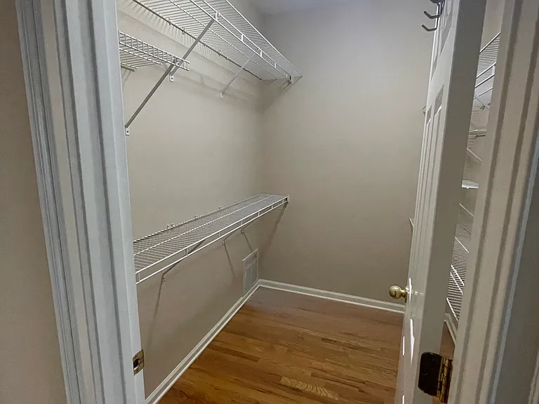 336 Peachtree Ave NE — Photo 26