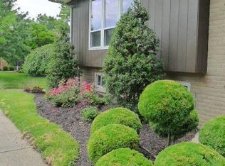 2026 Harrowgate Hill Ln, Fairfield, OH 45014