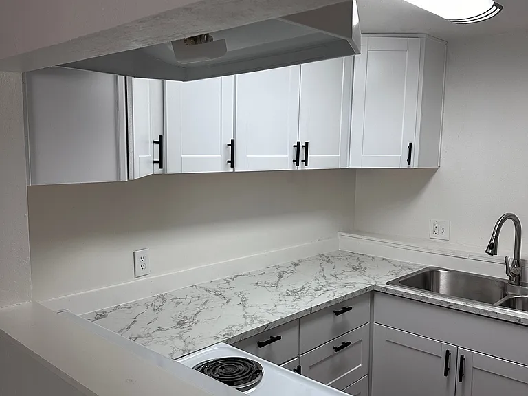 2911 W Uintah St #4 — Photo 9
