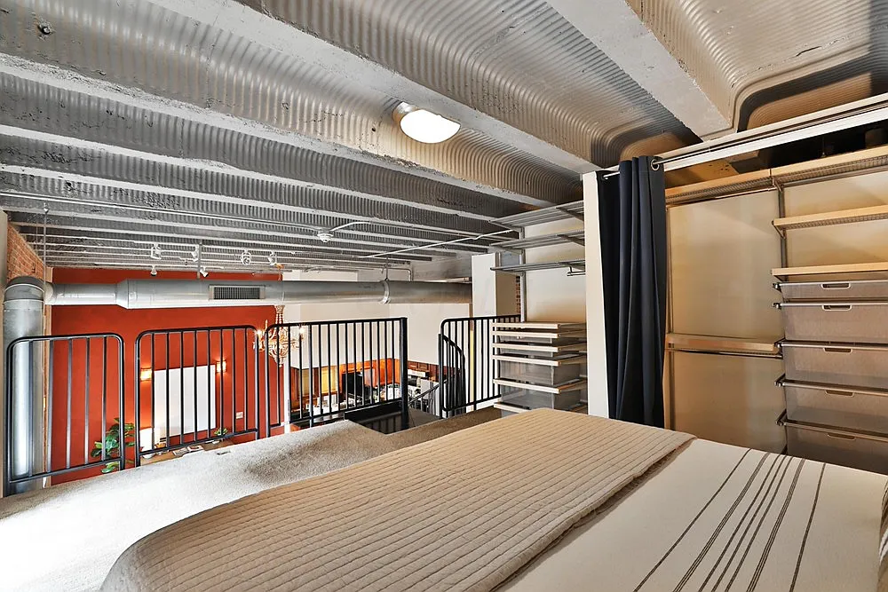 1 bed, 1145 sqft, $2,200 — Photo 4