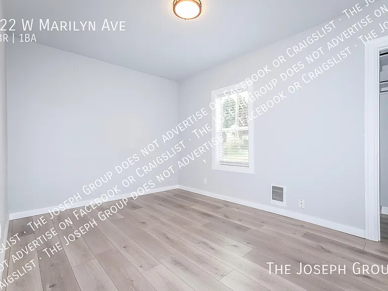 222 W Marilyn Ave — Photo 10