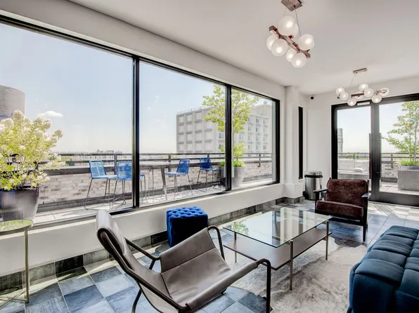 782 New York Avenue image 13 of 16