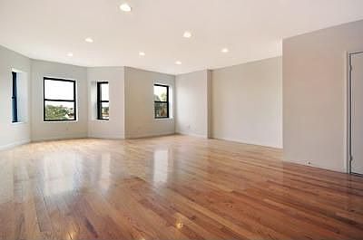 2nd image of 320 57th St APT 5A