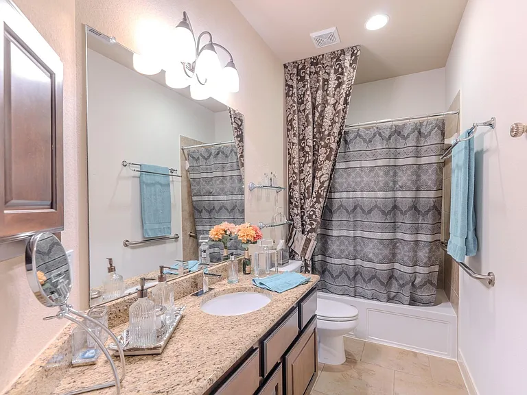 55 S Victoriana Cir — Photo 30