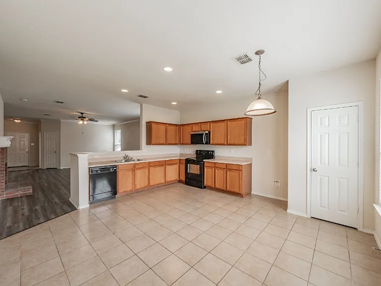 5809 Mount Plymouth Point — Photo 12