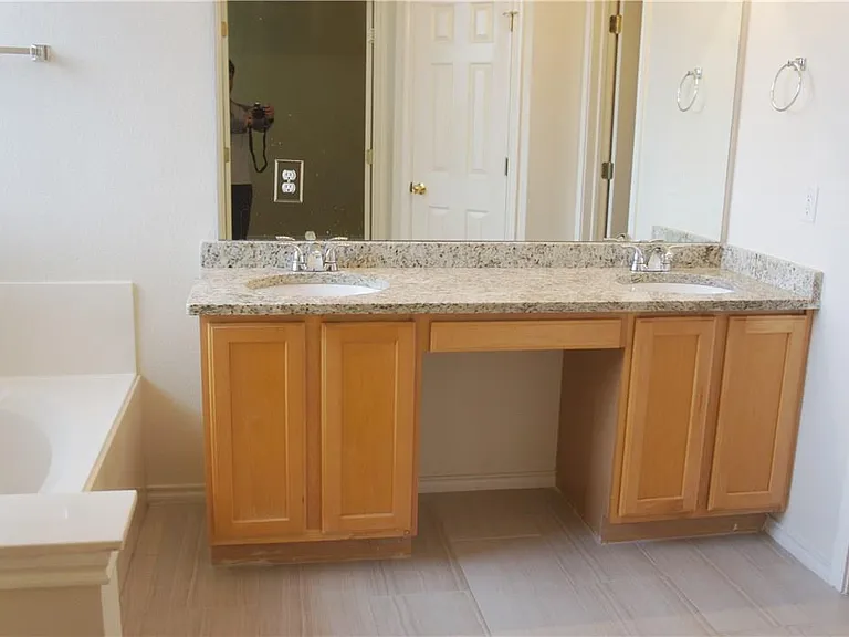 13632 Campesina Dr — Photo 14