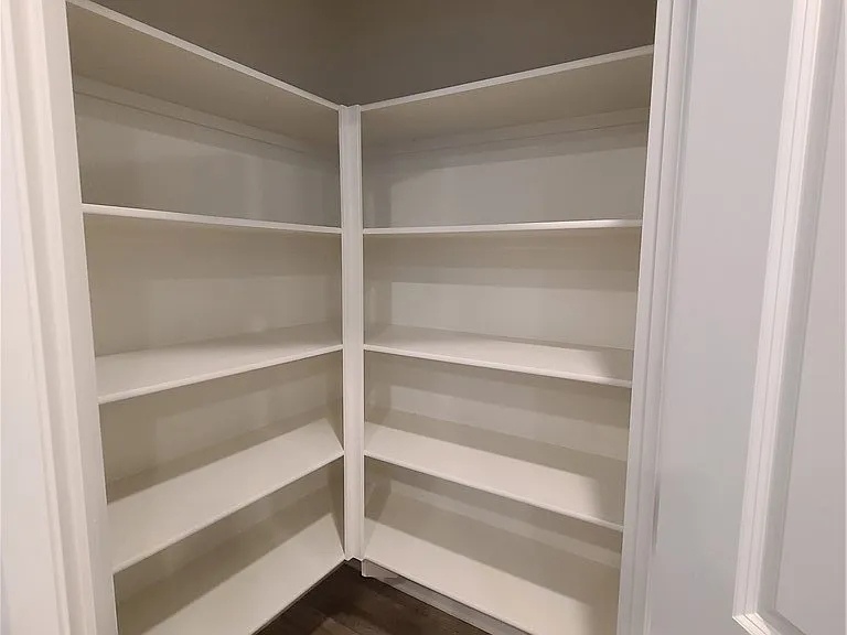 30540 Altima Ct — Photo 9