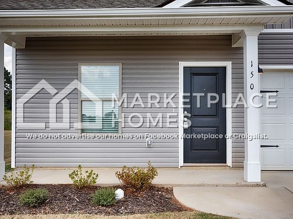 3rd image of 150 Labrador Ln