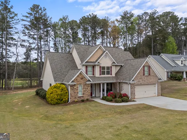 404 Copper Ridge Dr, Loganville, GA 30052