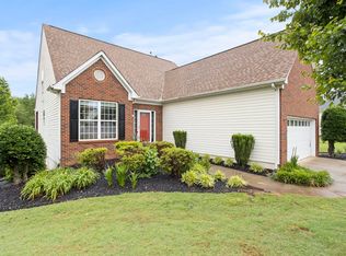 8 Coulter Ct, Greer, SC 29650