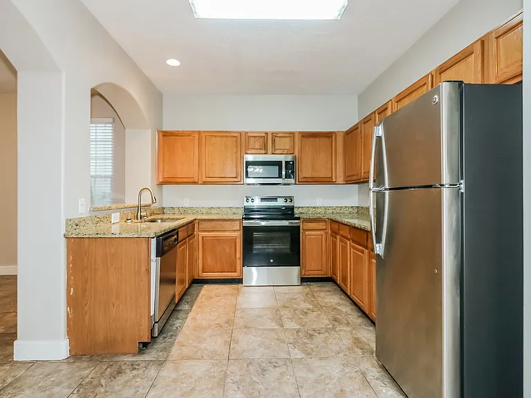 6607 Dickson Way — Photo 8