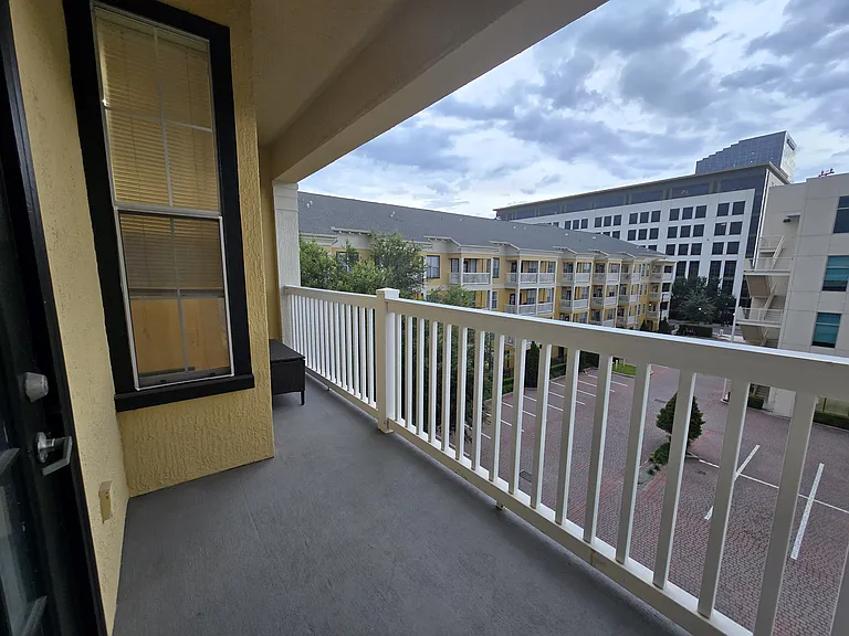 796 N Orange Ave #402 — Photo 12