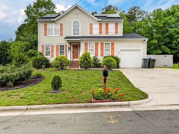 836 Woodgrove St, Durham, NC 27703