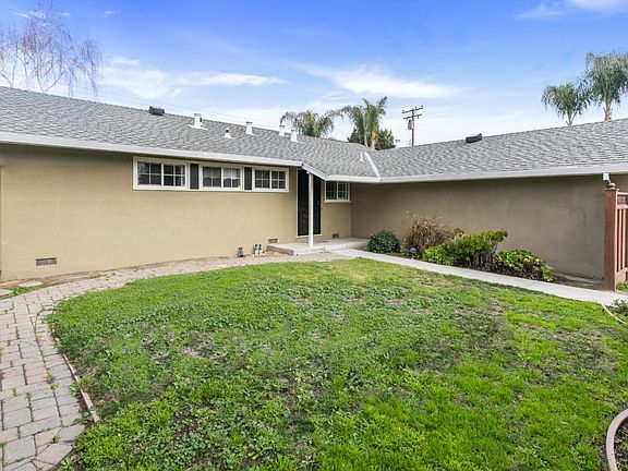 4th image of 2203 Pruneridge Ave