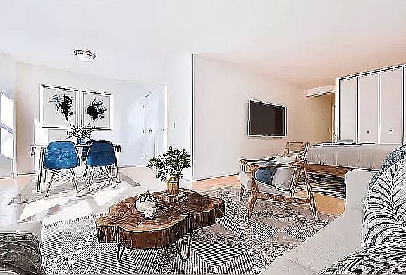 2nd image of 236 E 36th St APT 3E