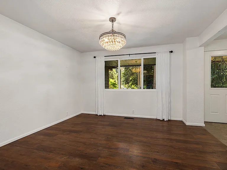 18104 NE 197th Pl — Photo 11