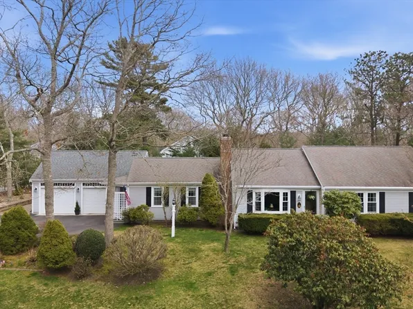 1 Susan Carsley Way, Sandwich, MA 02563