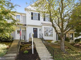 818 Smartts Ln NE, Leesburg, VA 20176
