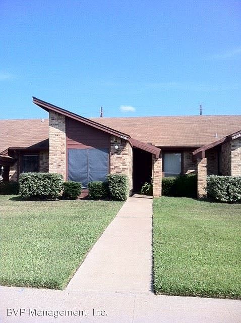 1st image of 4116 Woodcrest Dr