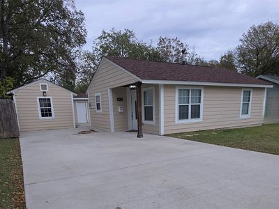 1653 Bell Ave, Blue Mound, TX, 76131