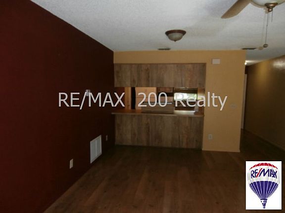 5th image of 8230 Bucksaw Dr