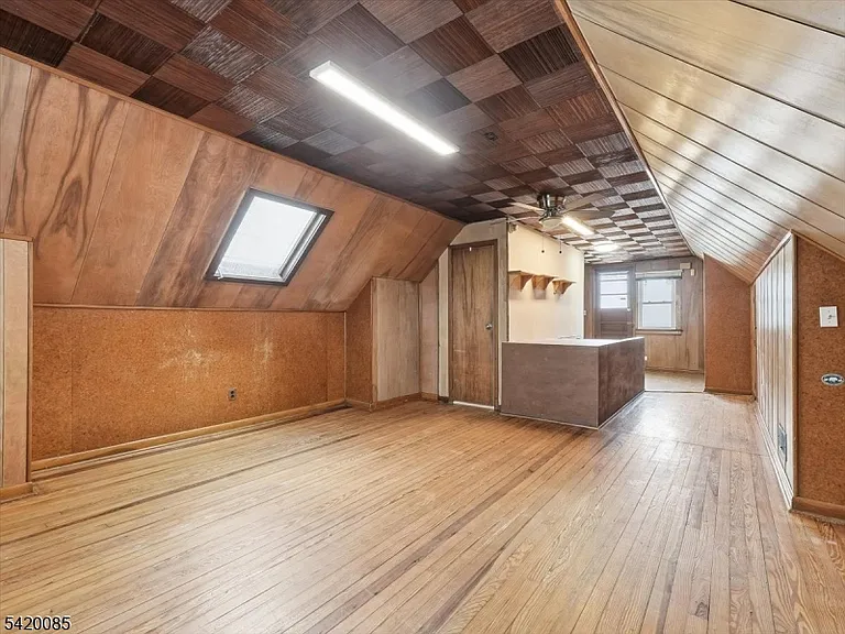 95 Sycamore Ave — Photo 13