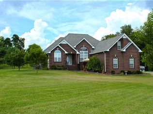 8474 Guthrie Rd, Cross Plains, TN 37049