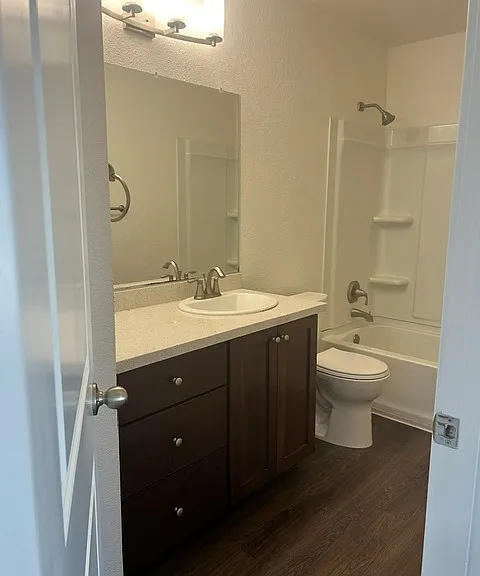 724 Gettysburg St — Photo 10