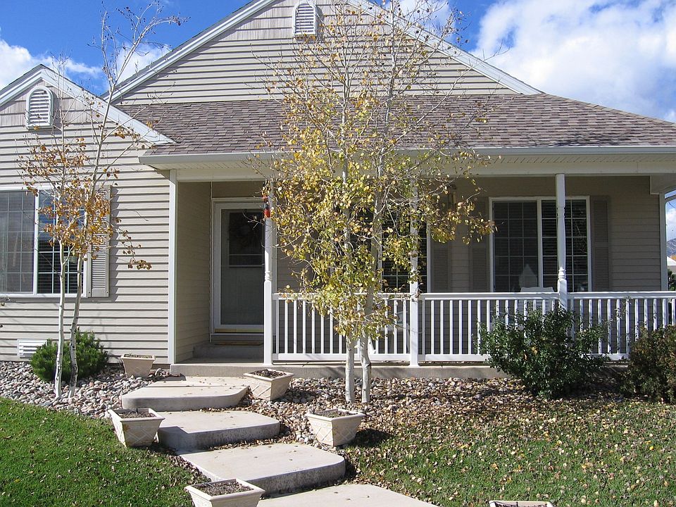 Gorgeous Front Porch