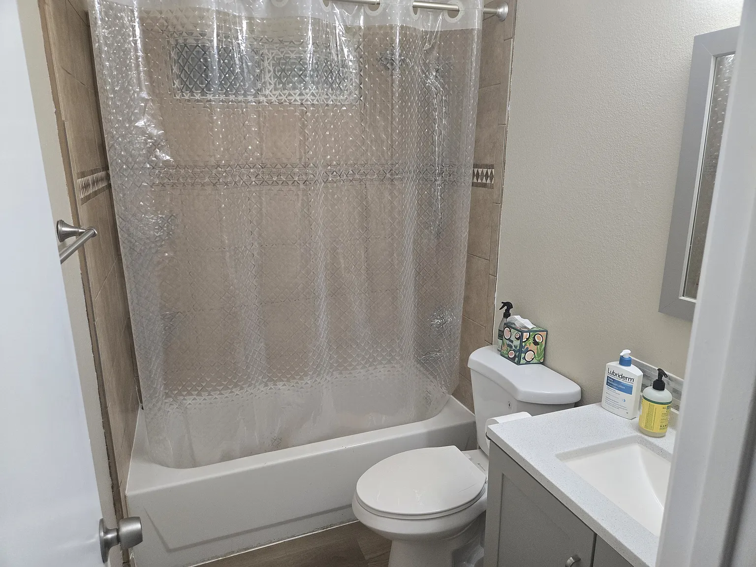 3 bed, 1392 sqft, $495 — Photo 4
