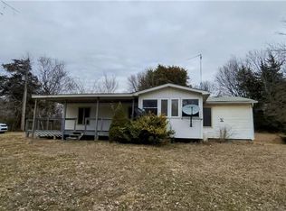 28643 Pleasant Valley Rd, Paola, KS 66071