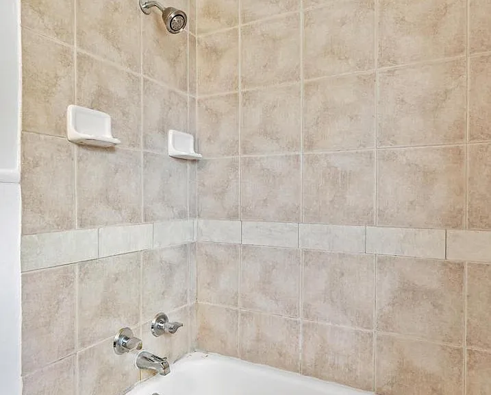 1749 Joan Ave — Photo 16