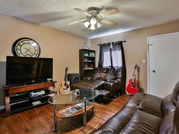 3rd image of 1276 Dotland Cir