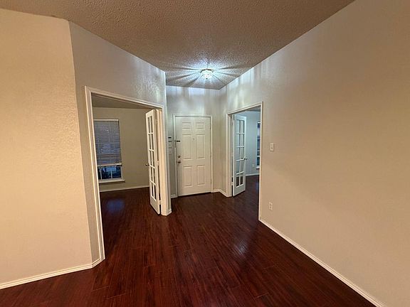 2nd image of 9189 Chivalry Ct