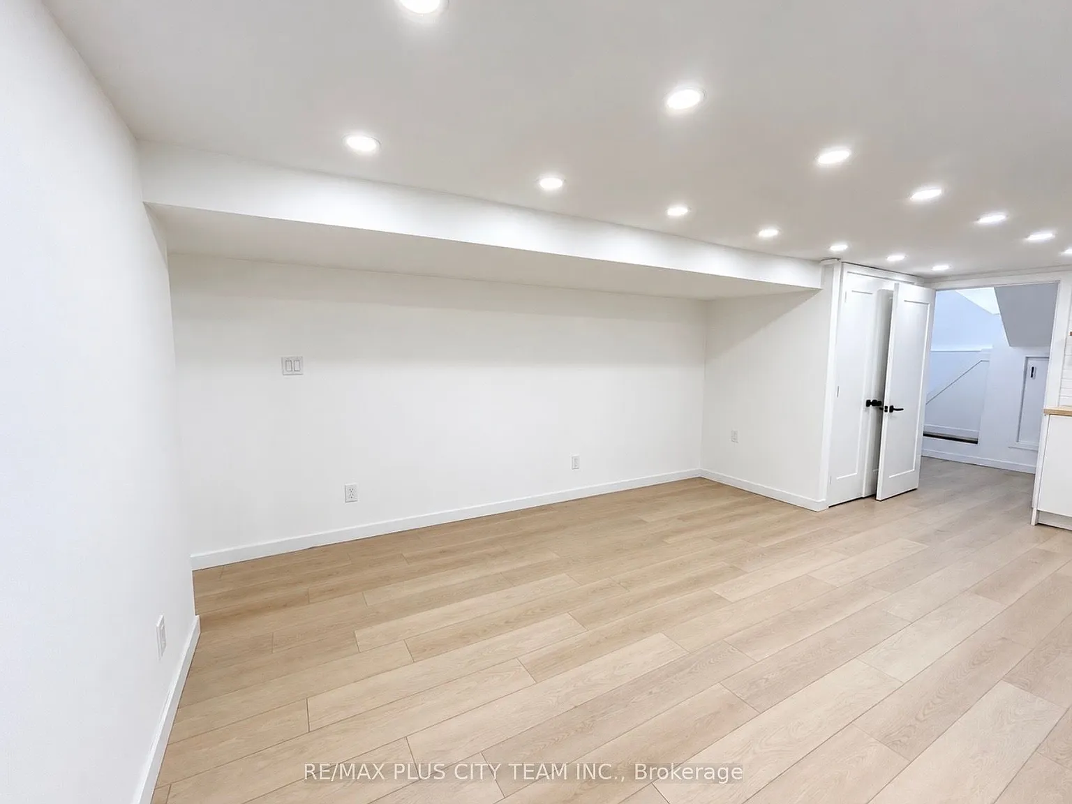 2 bed, $1,750 — Photo 1