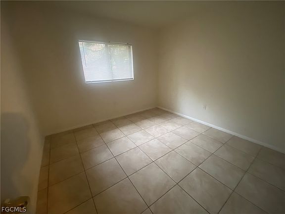 4th image of 2670 Park Windsor Dr APT 405