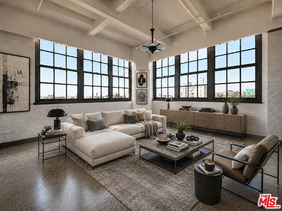 1st image of 1850 Industrial St APT 411