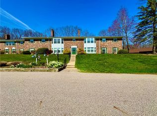 6910 Carriage Hill Dr APT 202, Brecksville, OH