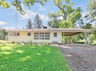 29178 Albion Rd, Albion, MI 49224